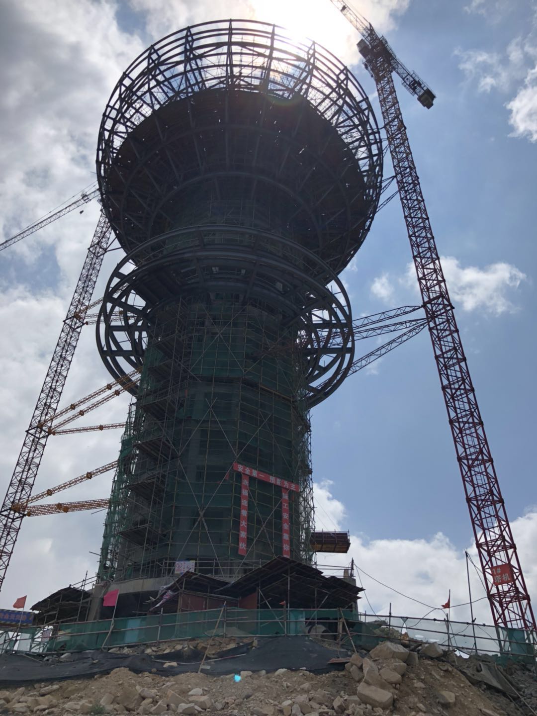 深圳深港建設工程發(fā)展有限公司